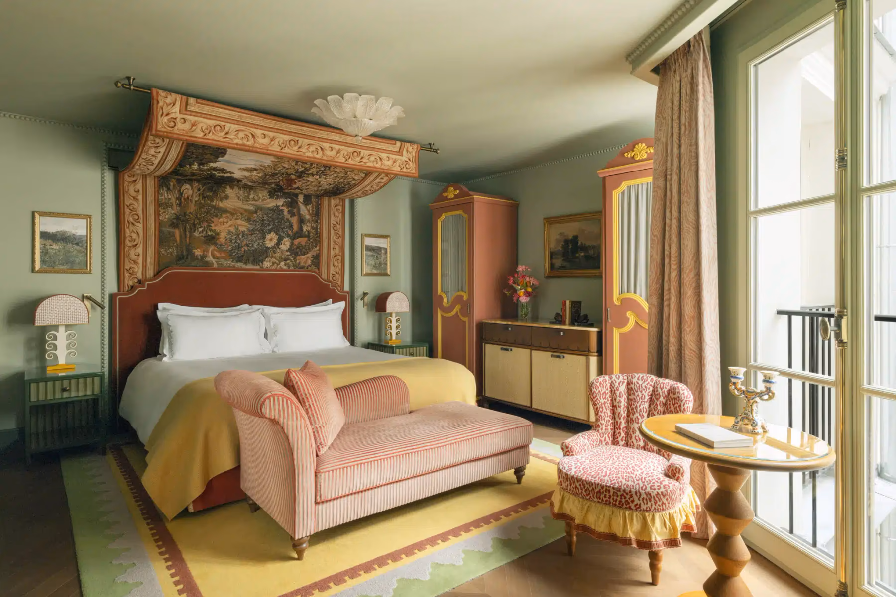 Prestige room bedroom and lounge