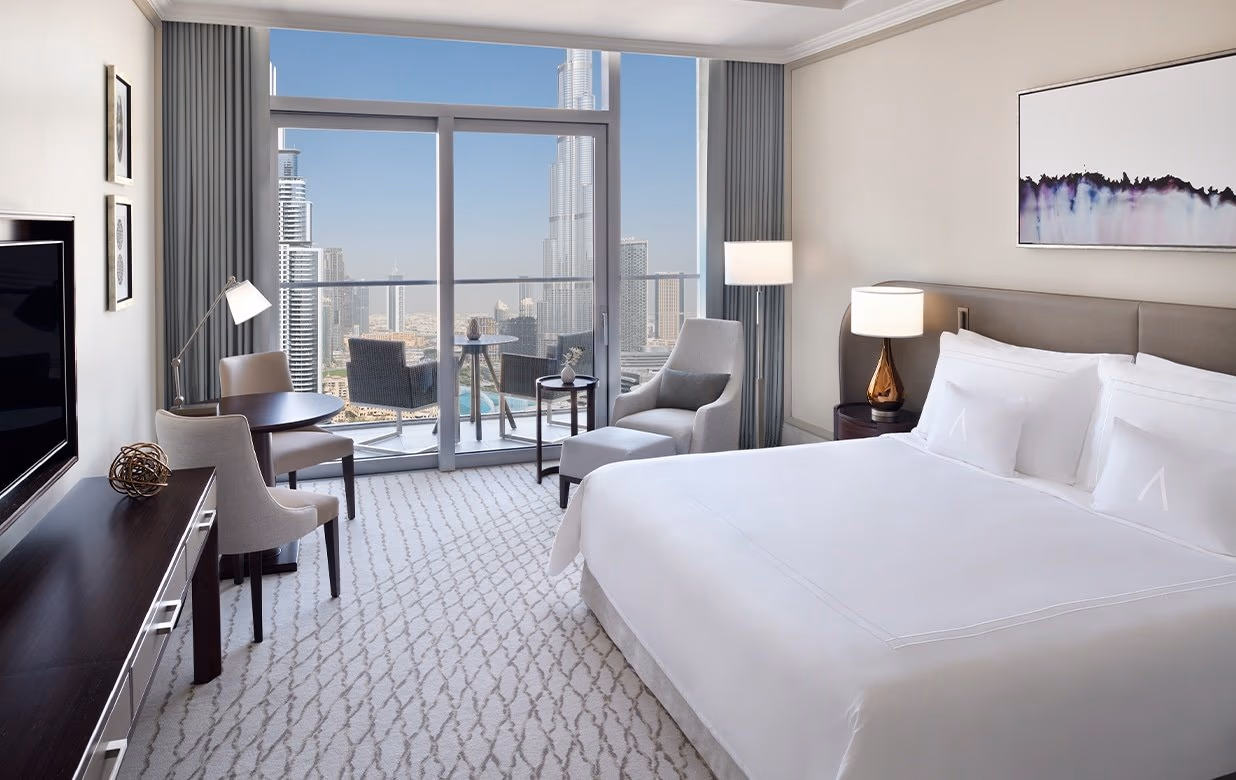 Deluxe king room