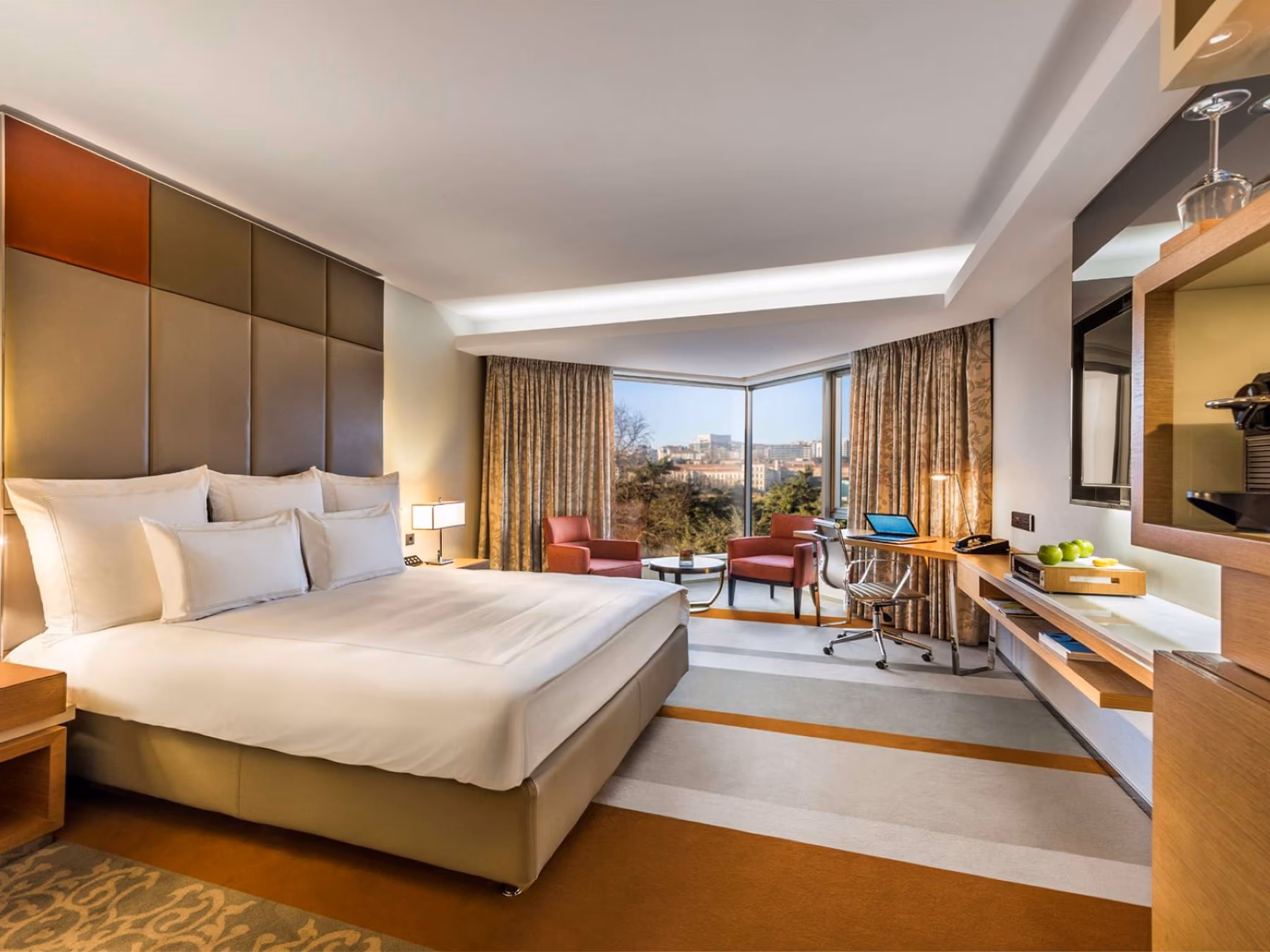 Guestroom with Bosphorus views