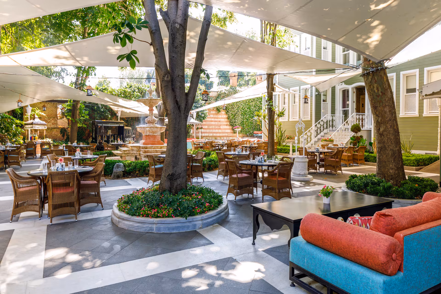 Green House Garden Restaurant terrace