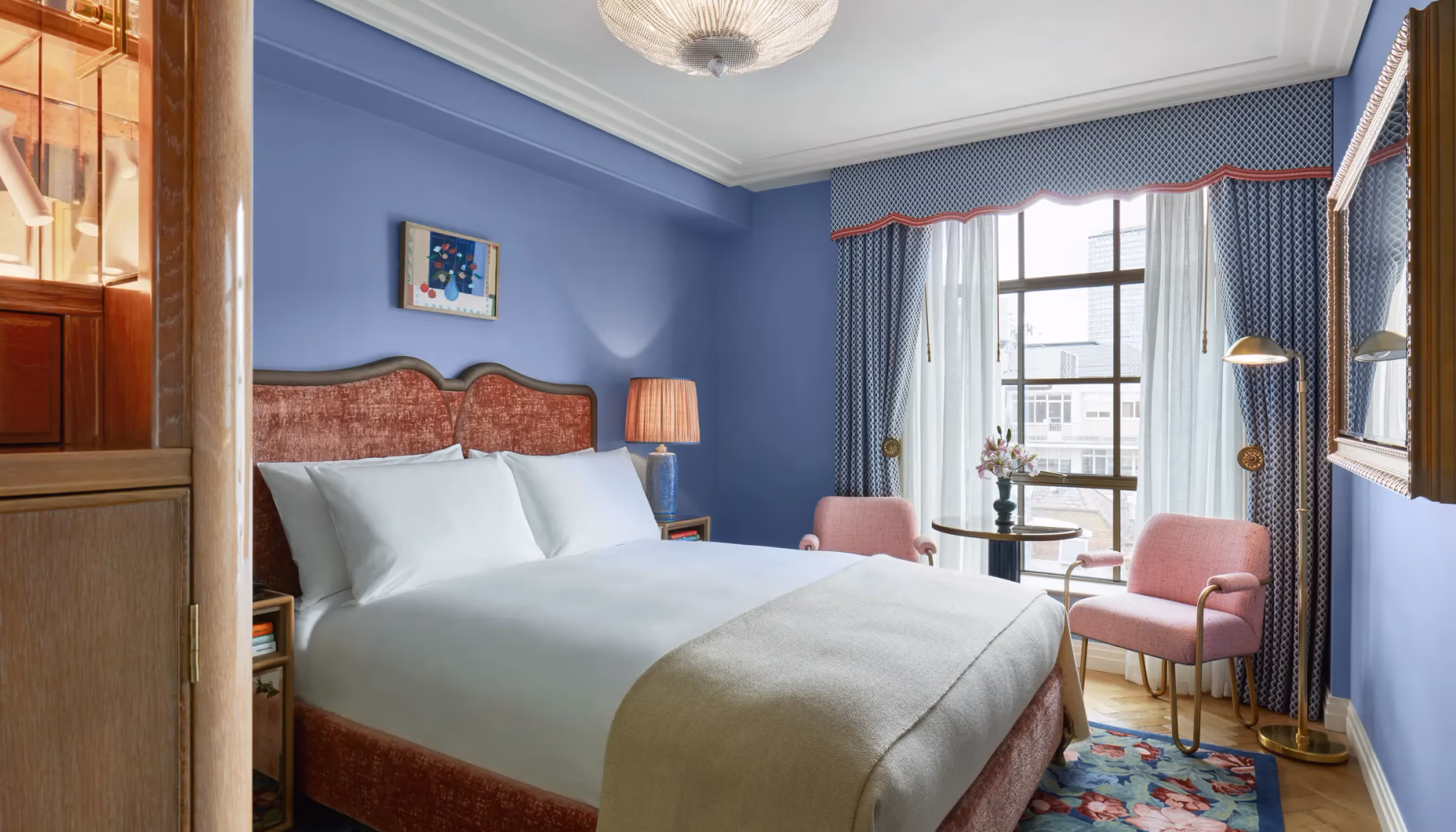 Guest room