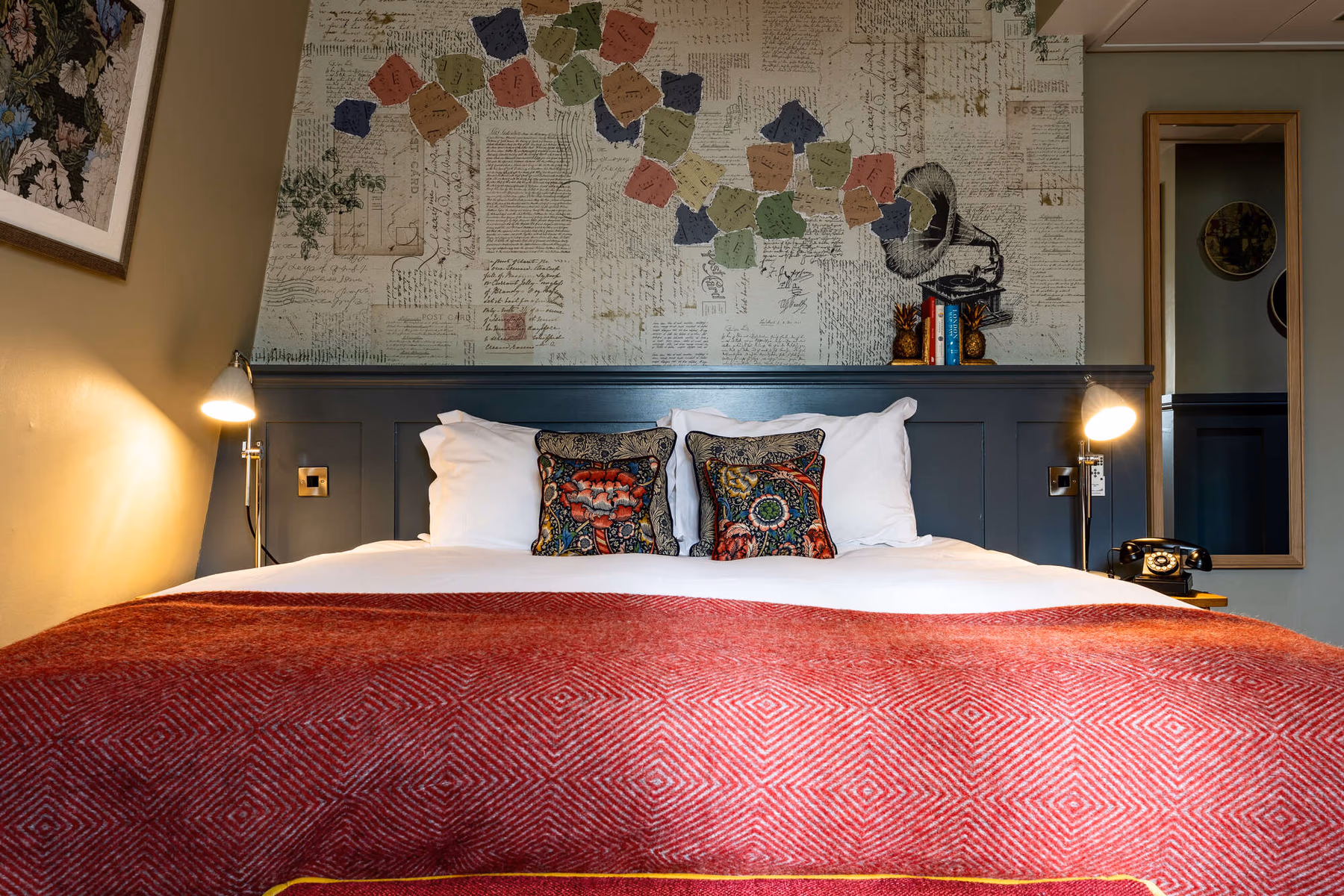 Guest room