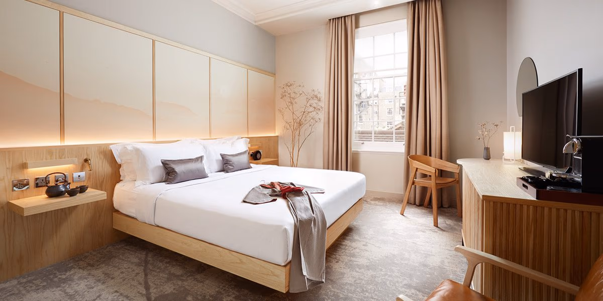 Guest room