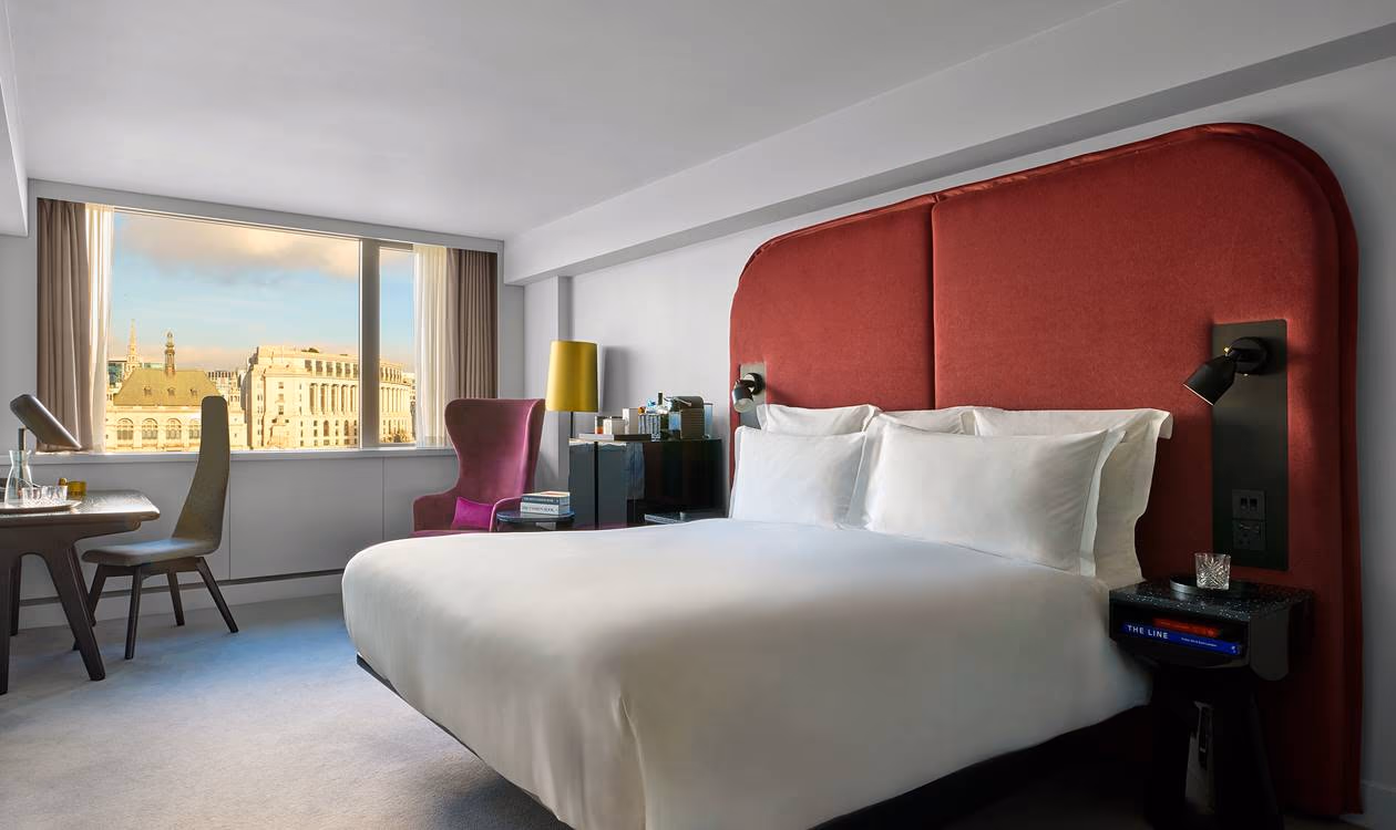 Guest room