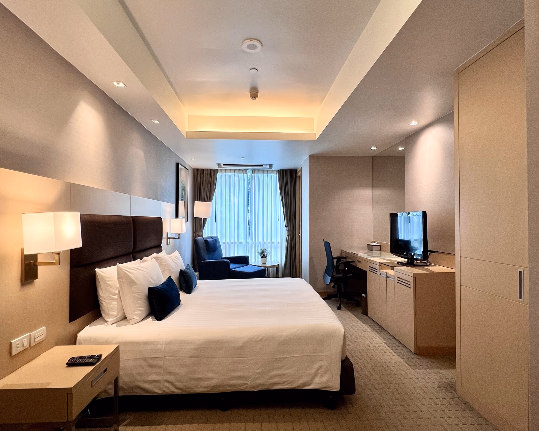Deluxe Room City View