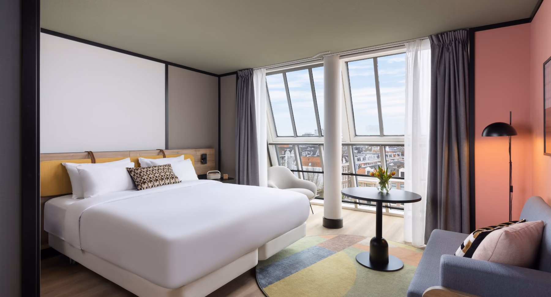 Superior Panoramic Canal View Room