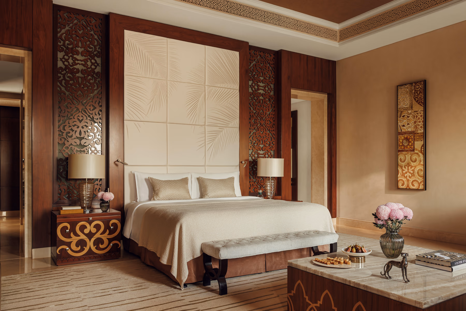 Grand Palm Suite bedroom